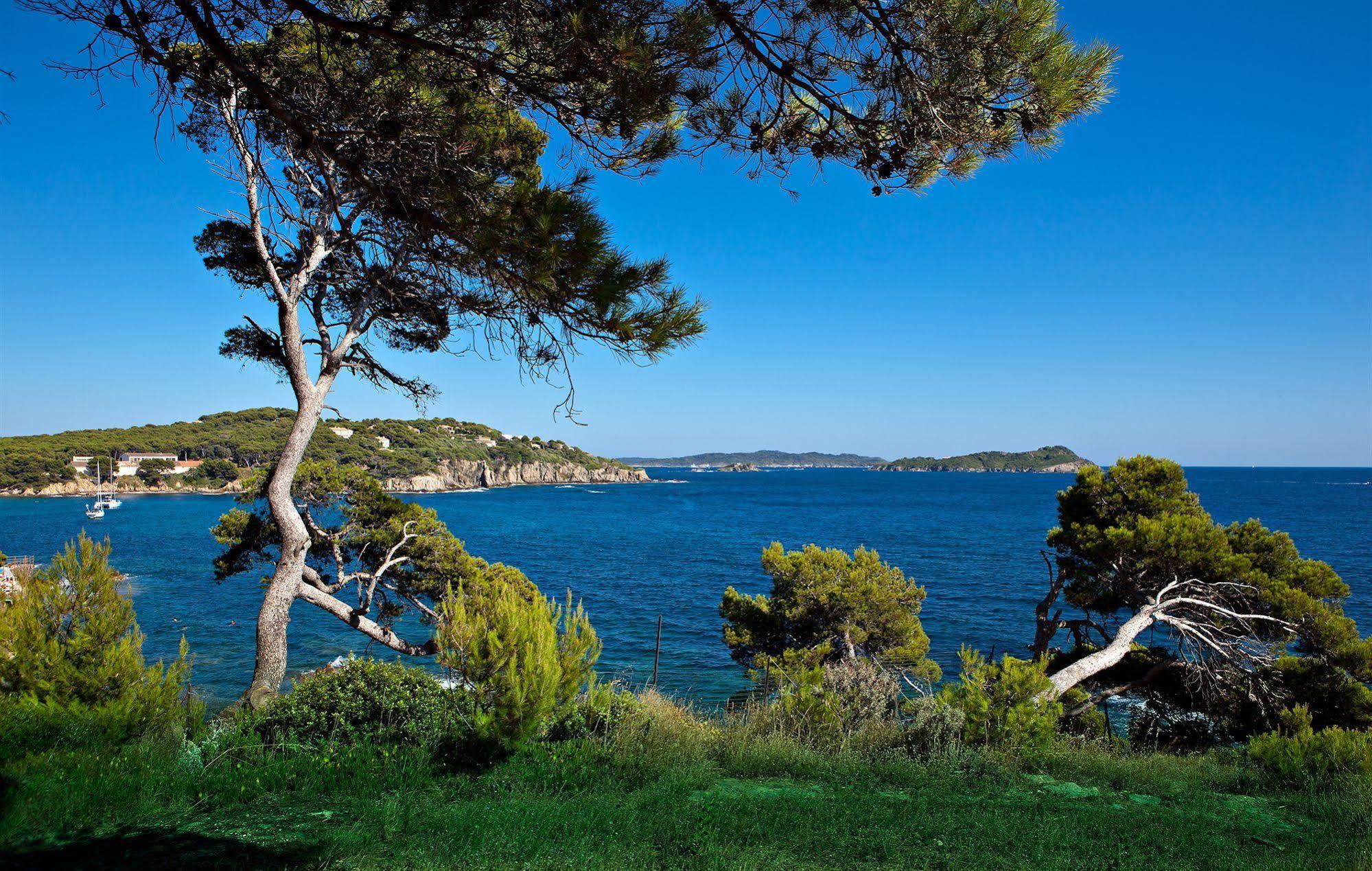 Hotel Provencal Hyeres Exterior photo